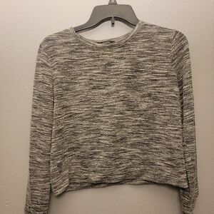 Forever 21 Gray Knit Cropped Sweatshirt